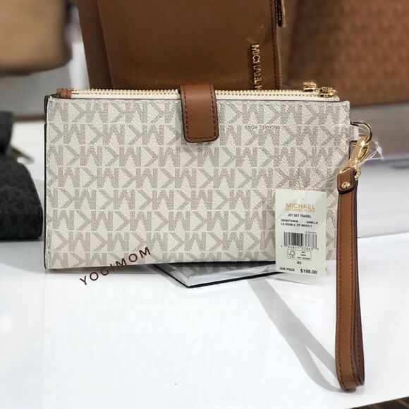 BUNDLE MICHAEL KORS Jet Set Large Vanilla MK Logo East West Xbody Phone Wallet - Picture 13 of 15